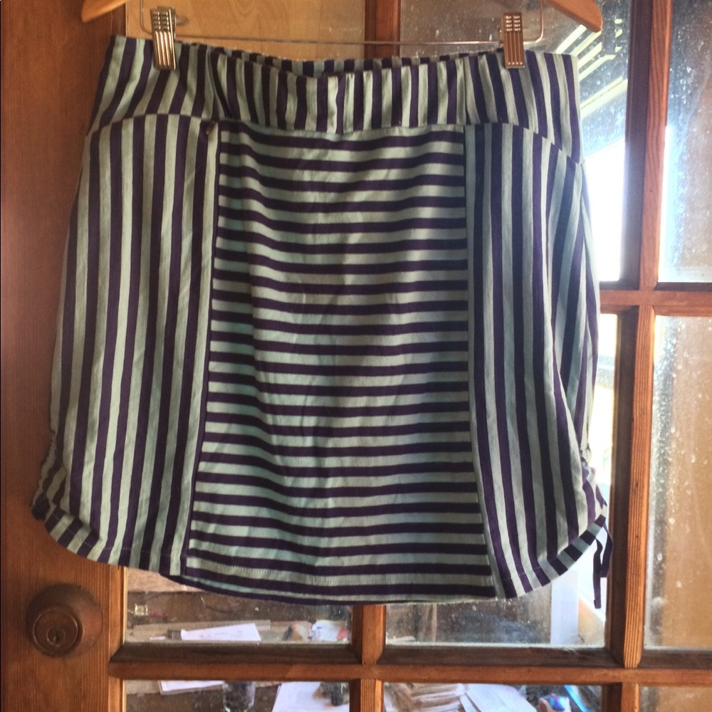 Ibex wool skirt adjustable sides Large